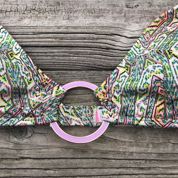 Victoria’s Secret Triangle Bikini Top Circle Ring Center Paisley Print - Picture 2 of 8